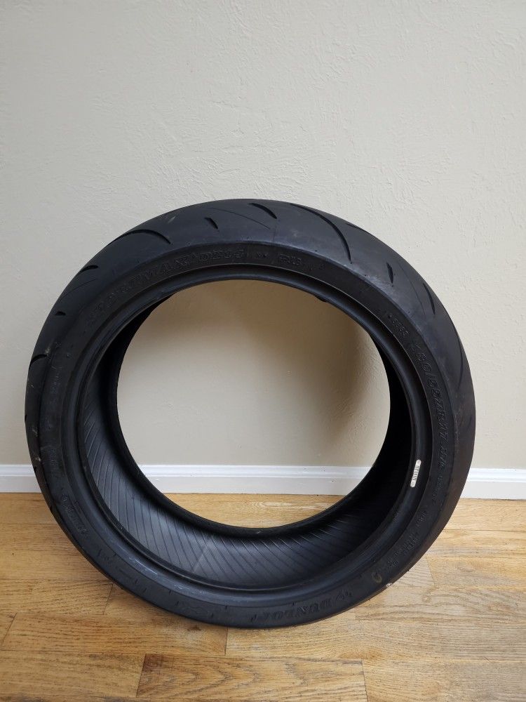 Dunlop Sportmax D214 180/55 ZR17 Motorcycle Tire