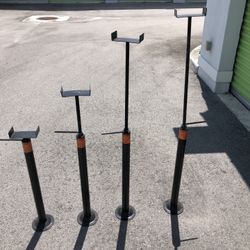 RV-Slide Out Supporting Posts