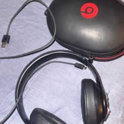 Studio Beats 3 