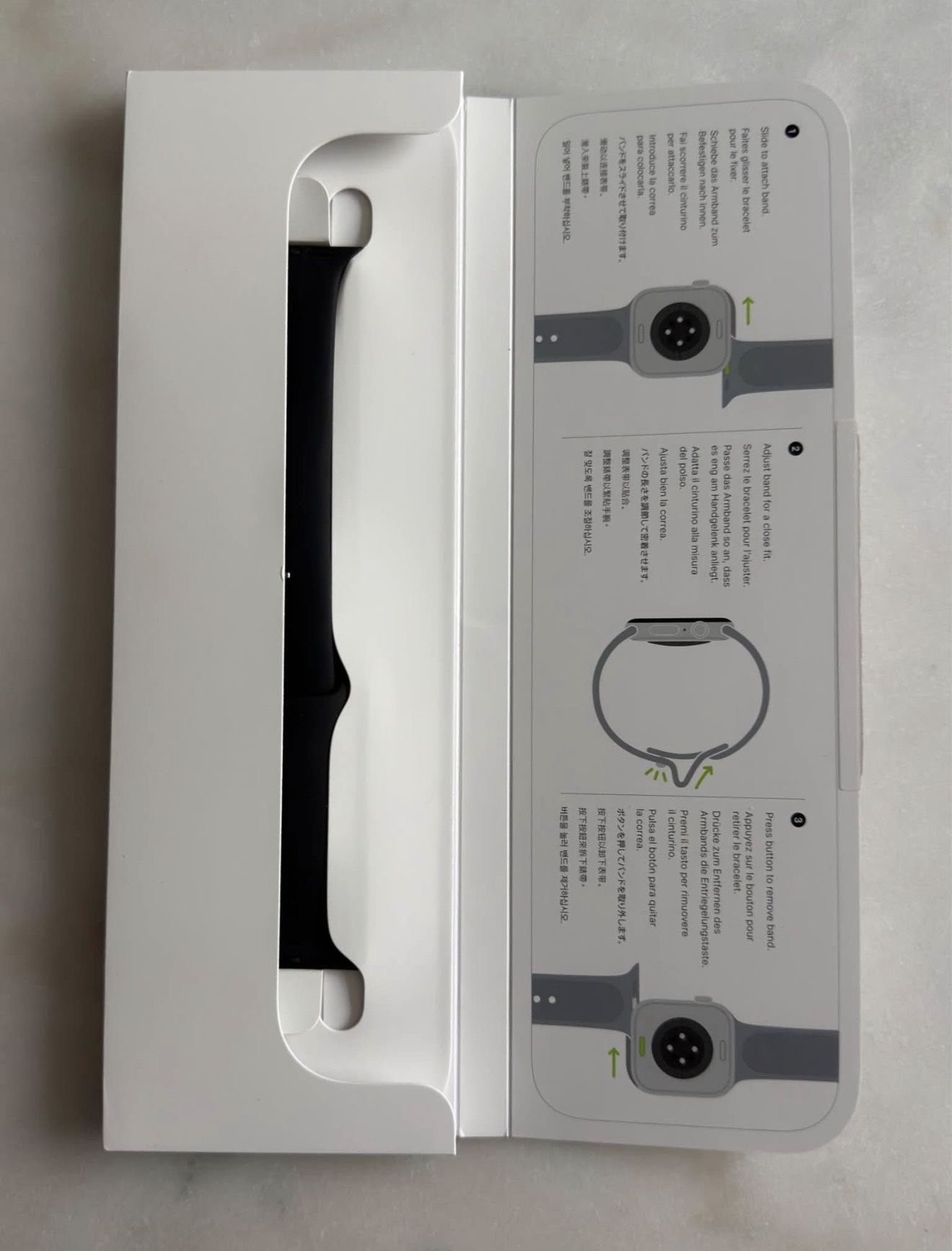 Apple Watch Series 11, 46mm Space Black Sport Band M/L