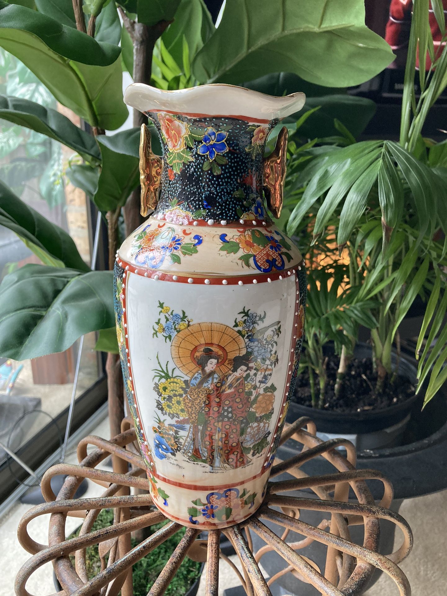 Vase 10” Satsuma Japanese Antique Geisha Girls Vase Hand Painted Pottery Pot