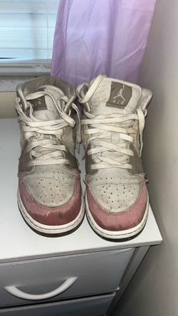 Air Jordan 1 Mid High-Top Sneakers