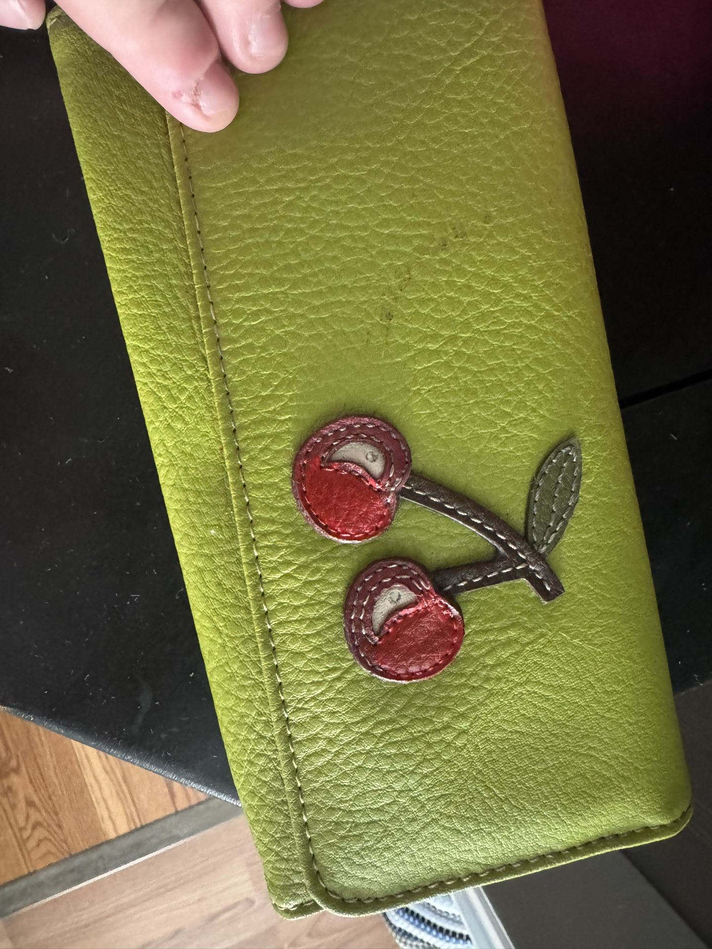 Tommy Hilfiger Women’s Cherry Wallet 