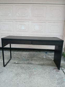Wireless charger desk