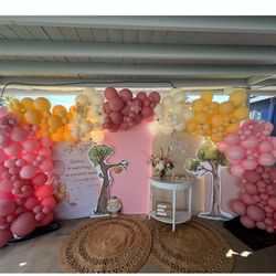 Vintage Pooh Baby shower Set Up
