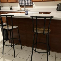 Set Of Bar Stools Great Shape 50$