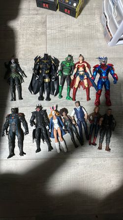 Figure lot