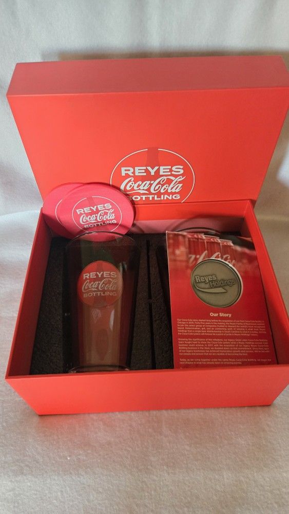 REYES COCA COLA 16OZ GLASS CUP & COASTER SET (2) - NEW IN BOX -
