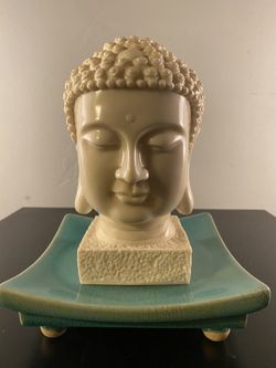 Buddha statue