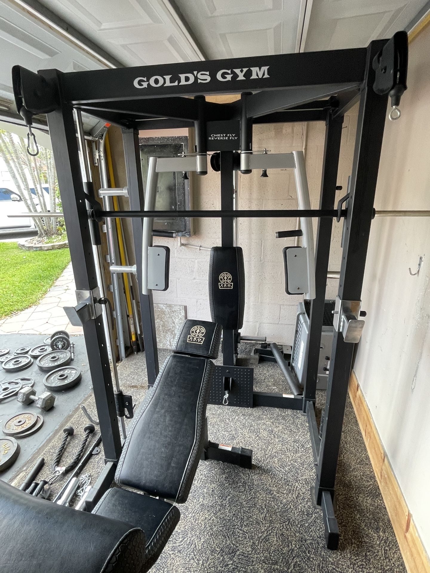 Golds Gym At Home Pro Series 7000 With Weights, Attachments, Bench & More