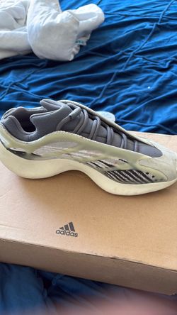 Yeezy 700