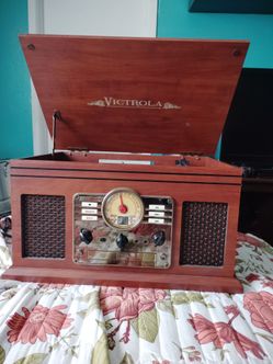 Victrola 6 in 1 player