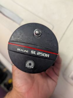 Daiwa sealine SL250H star drag reel