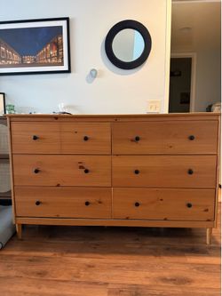 Wooden dresser 6 drawers