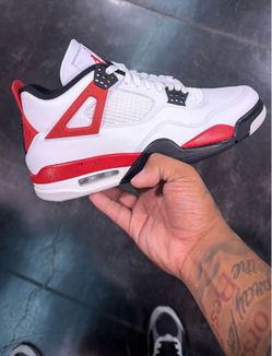 Jordan 4 Retro Size 9.5