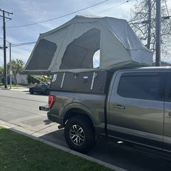 Pop up truck camper