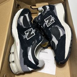 New Balance 2002R Protection Pack Black 10