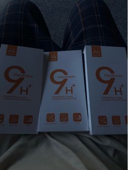 iPhone 16 pro max screen protector