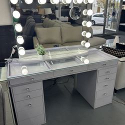 New IMPRESSION Vanities In Stock, Same Day Delivery 