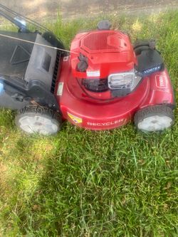 Toro Self Propelled FWD  Lawn Mower