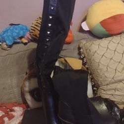 BOTAS 