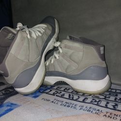 Jordan 11 Cool Grey Size 6 
