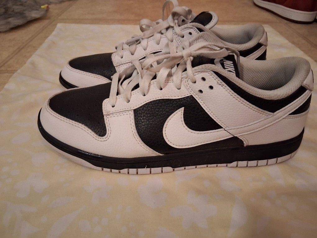 Nike Dunk Low Retro Reverse Panda Sz 9