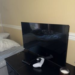 Roku TCL 34 Inch TV