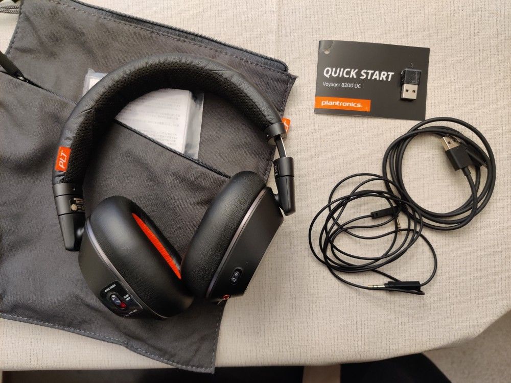 Plantronics Voyager 8200 UC Wireless Headset