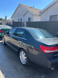 2012 Lincoln MKZ
