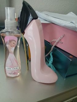 Cool Girl by Carolina Herrera