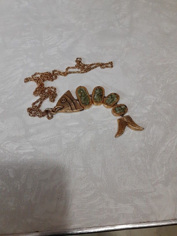 Crushed Jade Fish Pendant