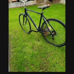 Bianchi Bike Good Condition.  Located Northwest Bakersfield  