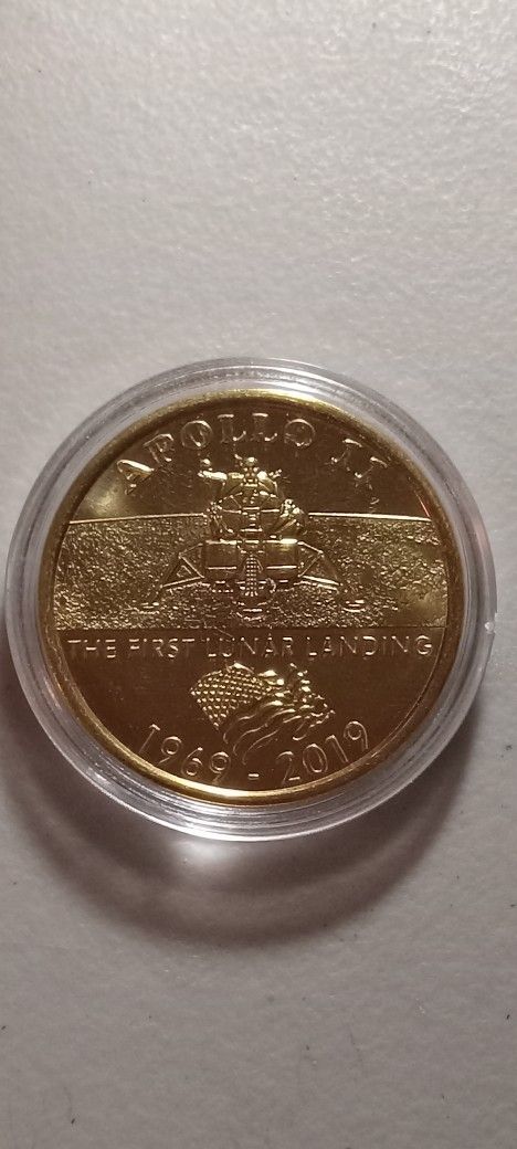 NASA Space Center Houston,Tx Medallion First Lunar Landing