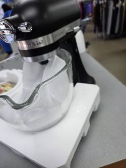 KitchenAid Artisan Mini Tilt Head Stand Mixer with special  glass bowl , Brand new in box