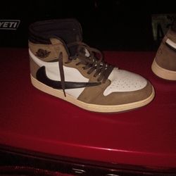 Air Force 1s Travis Scott Edition 