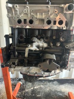 “Motores reconstruidos 4 y 6 cilindros - Kia, Hyundai, Ford, Toyota, Honda y Chevy”