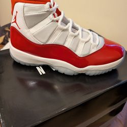 Jordan 11 Cherry Sz 9.5