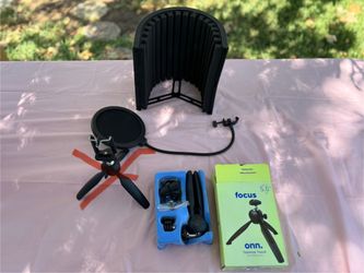 1Tabletop Tripod, Neewer Pop Filter Shield, 1 Filter