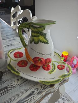 Pitcher Set