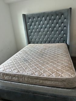 Queen size headboard