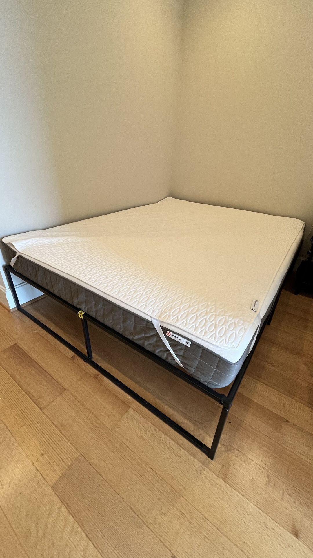 IKEA MORGEDAL queengg size foam mattress with free mattress protector; pick up near U street