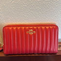 Coach Zip Wallet 