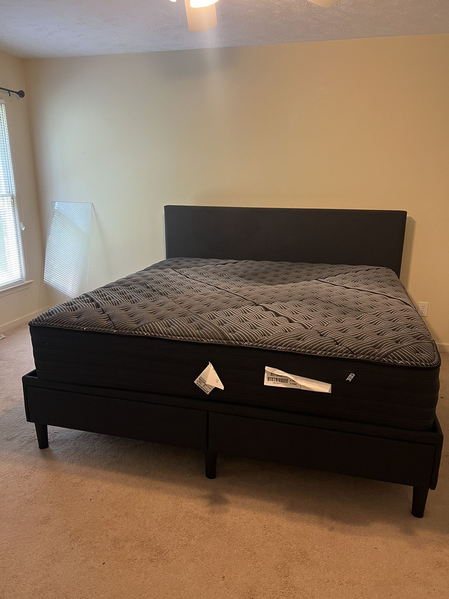 BEAUTYREST KING SIZE MATTRESS - FIRM