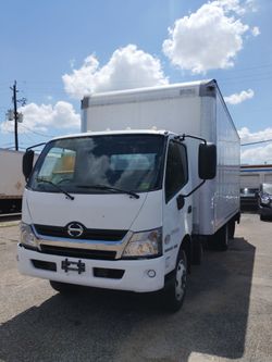 2019 Hino 195