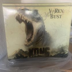 King Kong V-Rex Bust: Major Collectible
