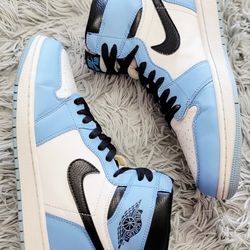 Size 10 Air Jordan 1 Retro High OG University Blue 555088-134.
