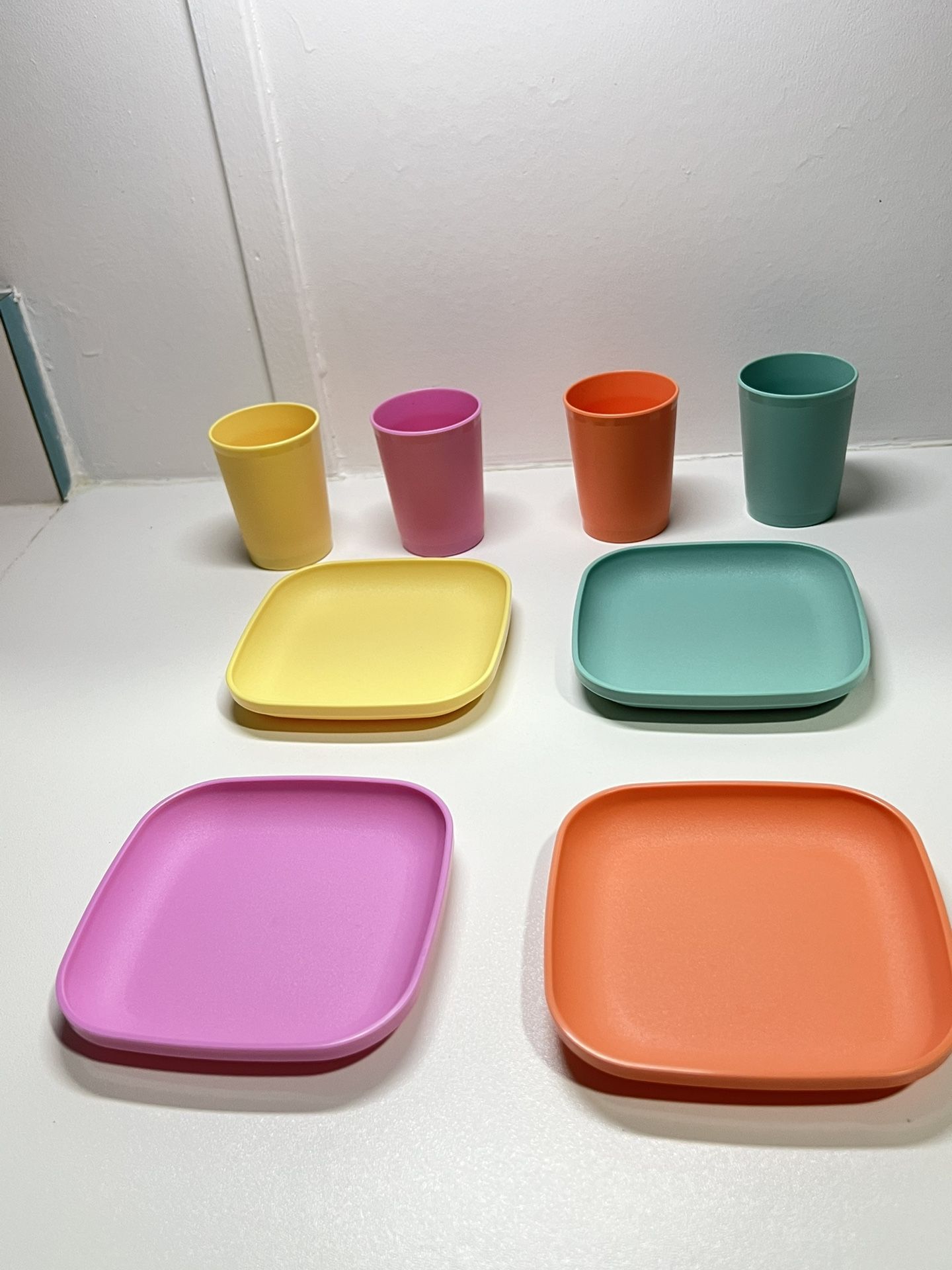 Tupperware kid’s mini set