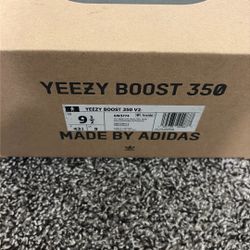 Yeezy Boost 350 V2 MX Rocks