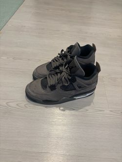 Retro Jordan 4